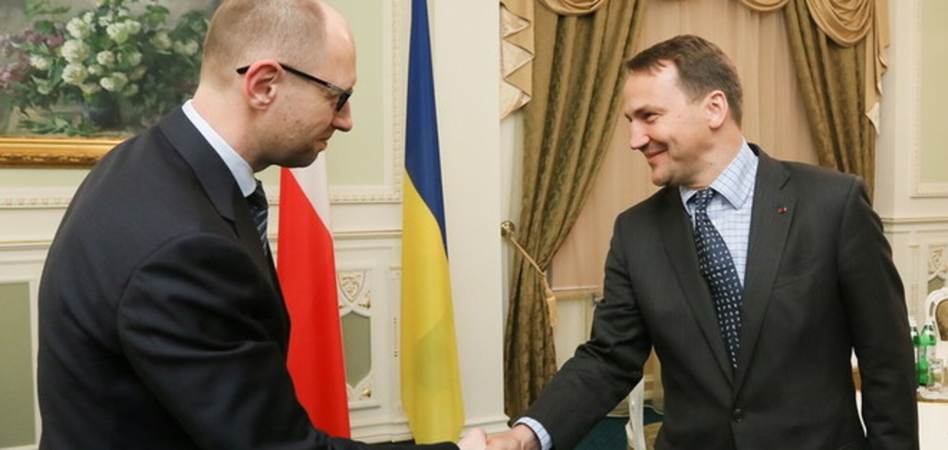 МИД Польши прогнозирует безвизовый режим Украины и ЕС в середине 2015 г.