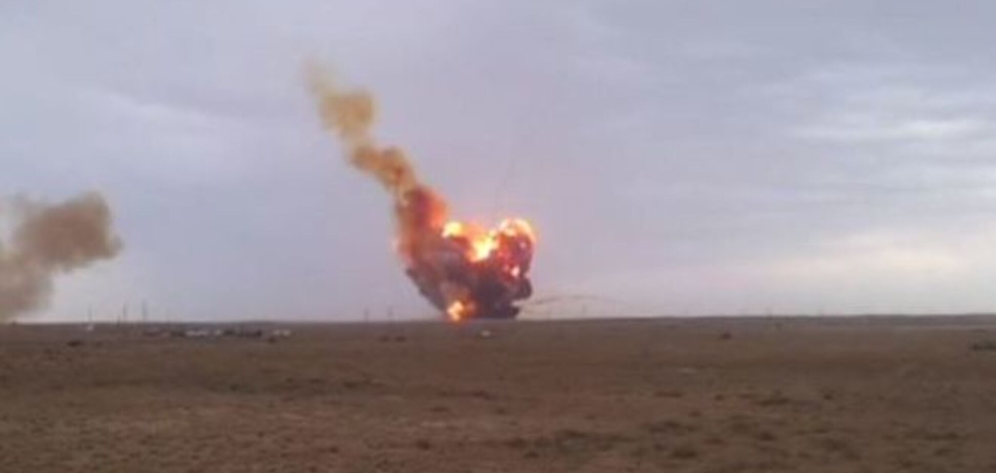 На Байконуре рухнула российская ракета со спутником сразу после запуска