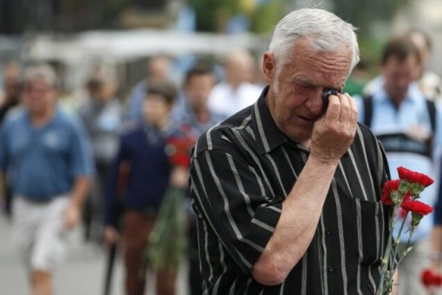 В Киеве семьи героев Небесной Сотни требовали наказания виновных