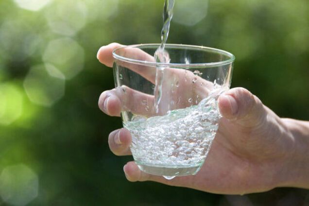 Аннексированный Крым начинают обеспечивать питьевой водой