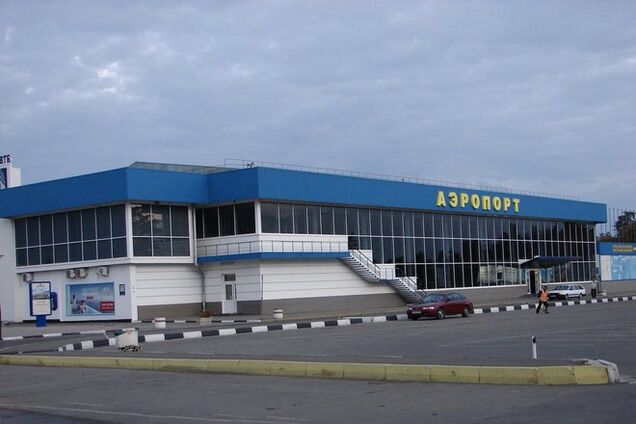 Аэропорты Крыма остаются закрытыми