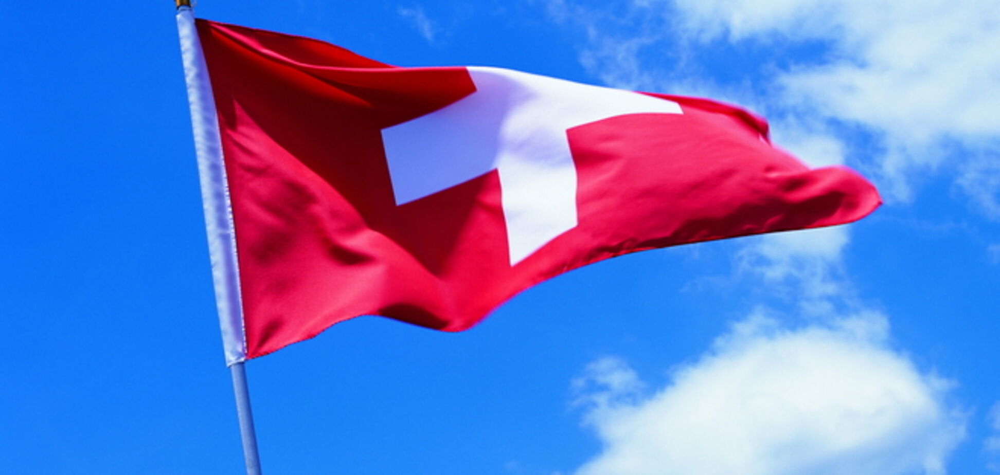 Швейцария добавила в 'черный список' еще 13 человек из-за кризиса в Украине