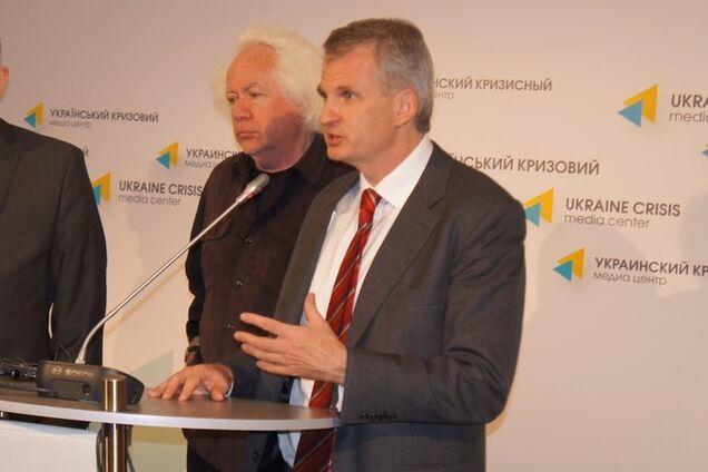 Думать с Украиной