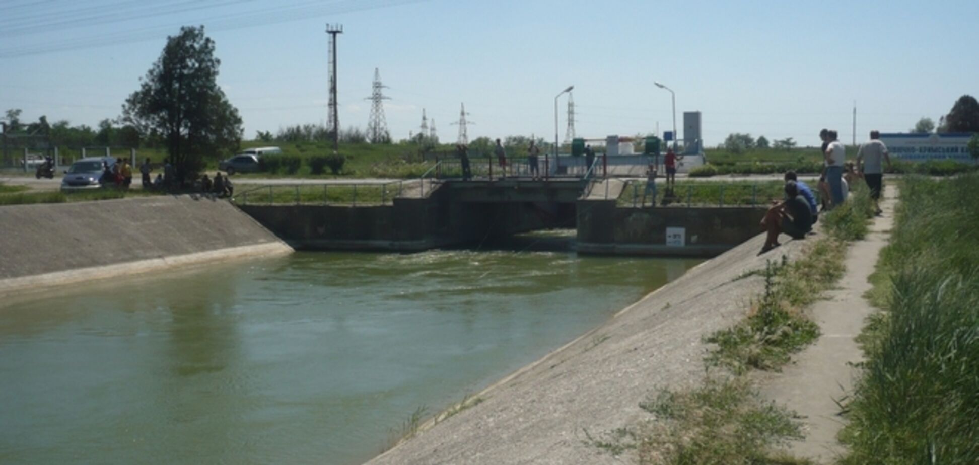 Оккупанты разрушили Северо-Крымский канал, чтобы отбирать украинскую воду