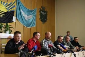 "Мэр" Славянска: наблюдателей ОБСЕ перевезли в безопасное место