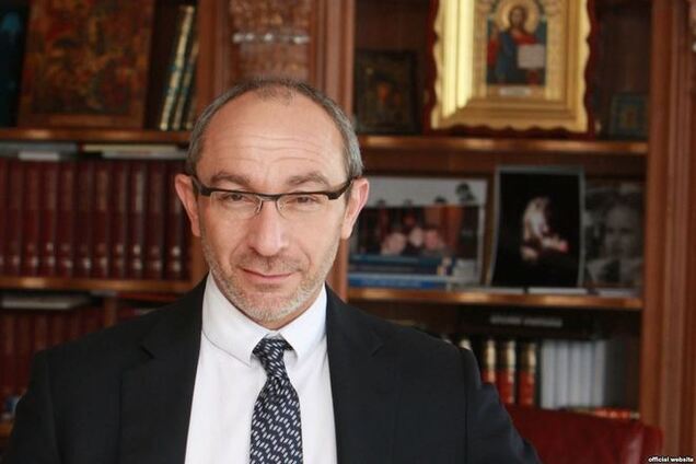 Кернеса отключили от аппарата искусственной вентиляции легких