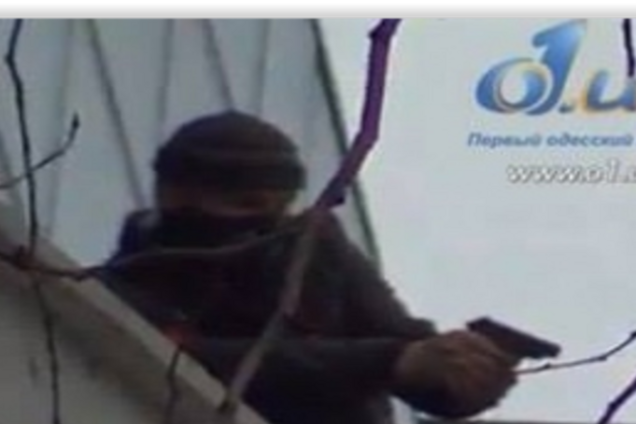 В Одессе священник раздавал прихожанам оружие, которое пригодилось террористам