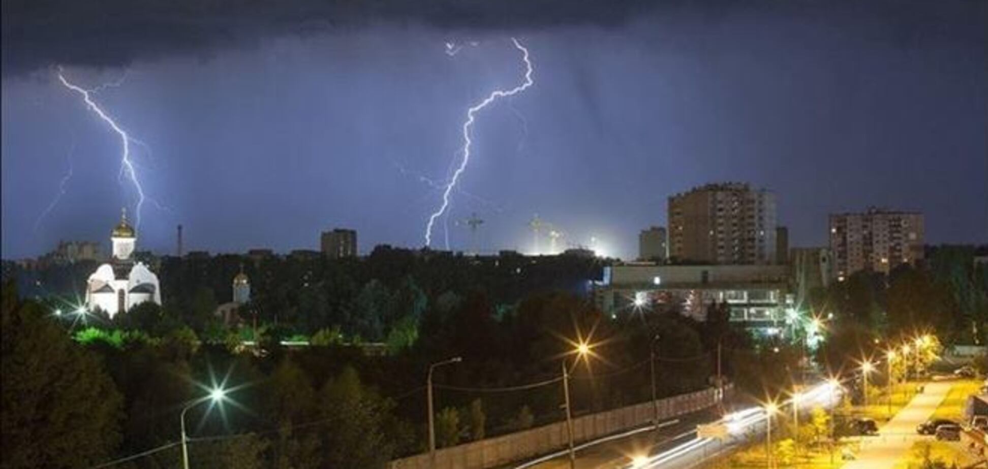 В Киеве опять ждут грозу, в области – град