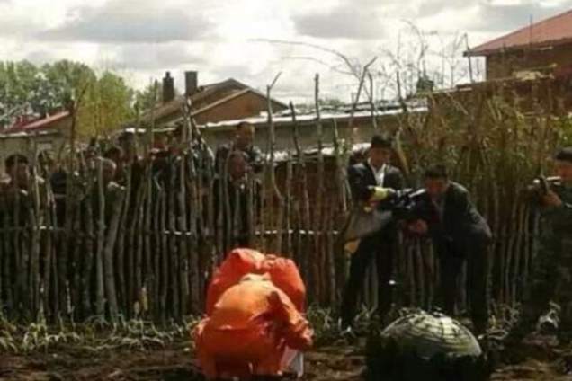 В Китае упали три НЛО. Фотофакт