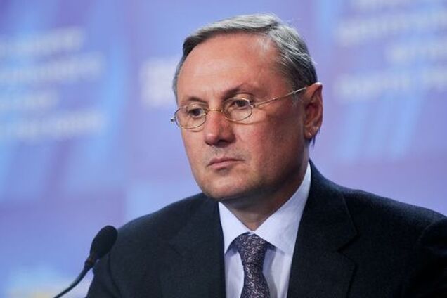 В Раде заговорили о снятии Ефремова с должности главы фракции ПР. Фотофакт