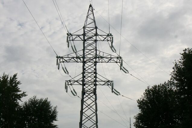 Непогода обесточила 440 населенных пунктов по Украине