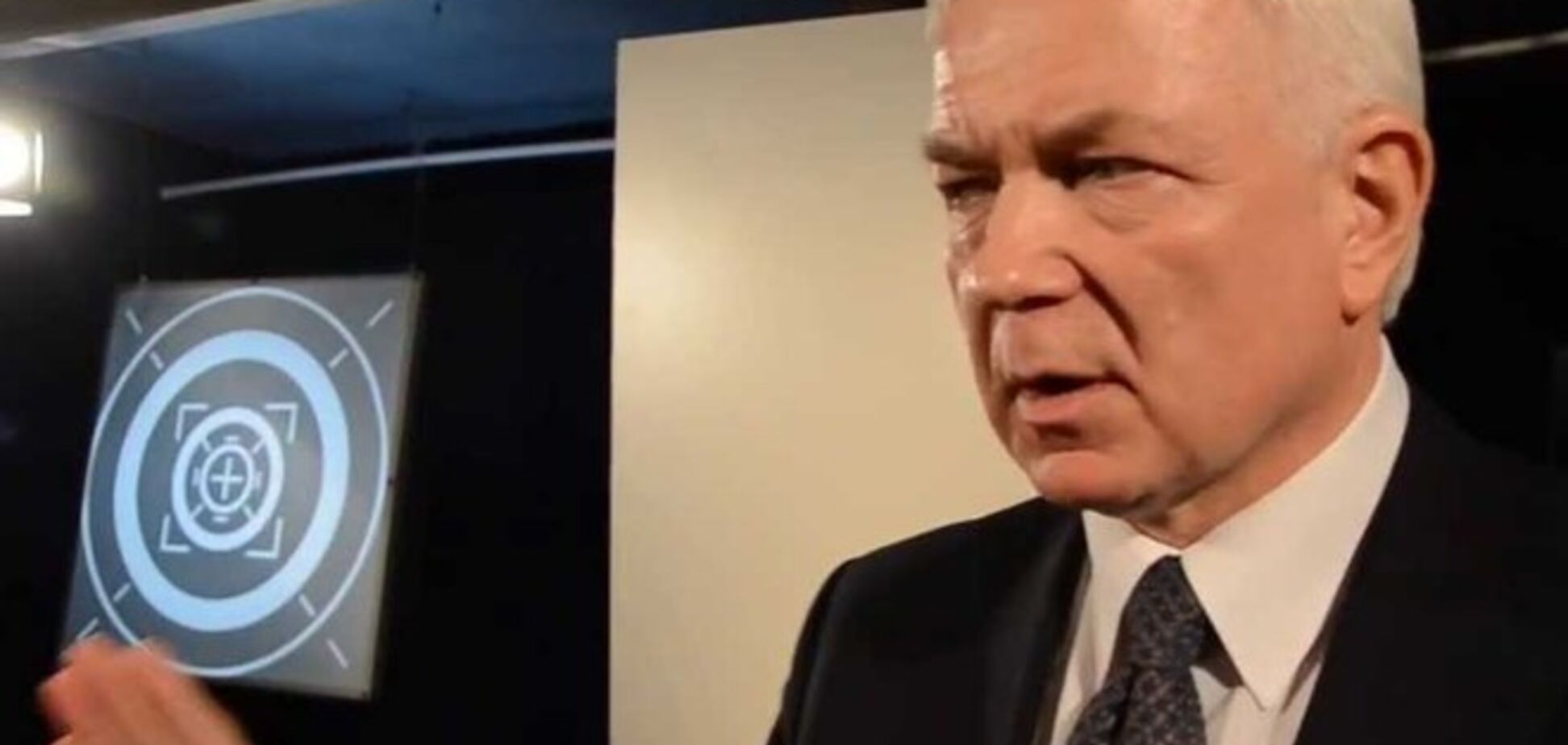 Экс-глава украинской разведки установил оперативные контакты с боевиками на Донбассе