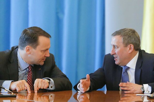 Донбасс обойдется России в 3,5 раза дороже, чем аннексия Крыма - Сикорский