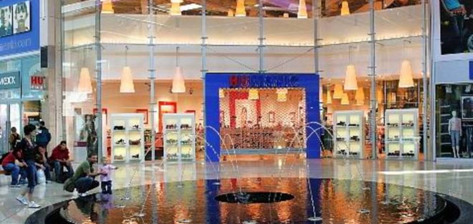 Ведущие производители начали развивать собственные фирменные магазины