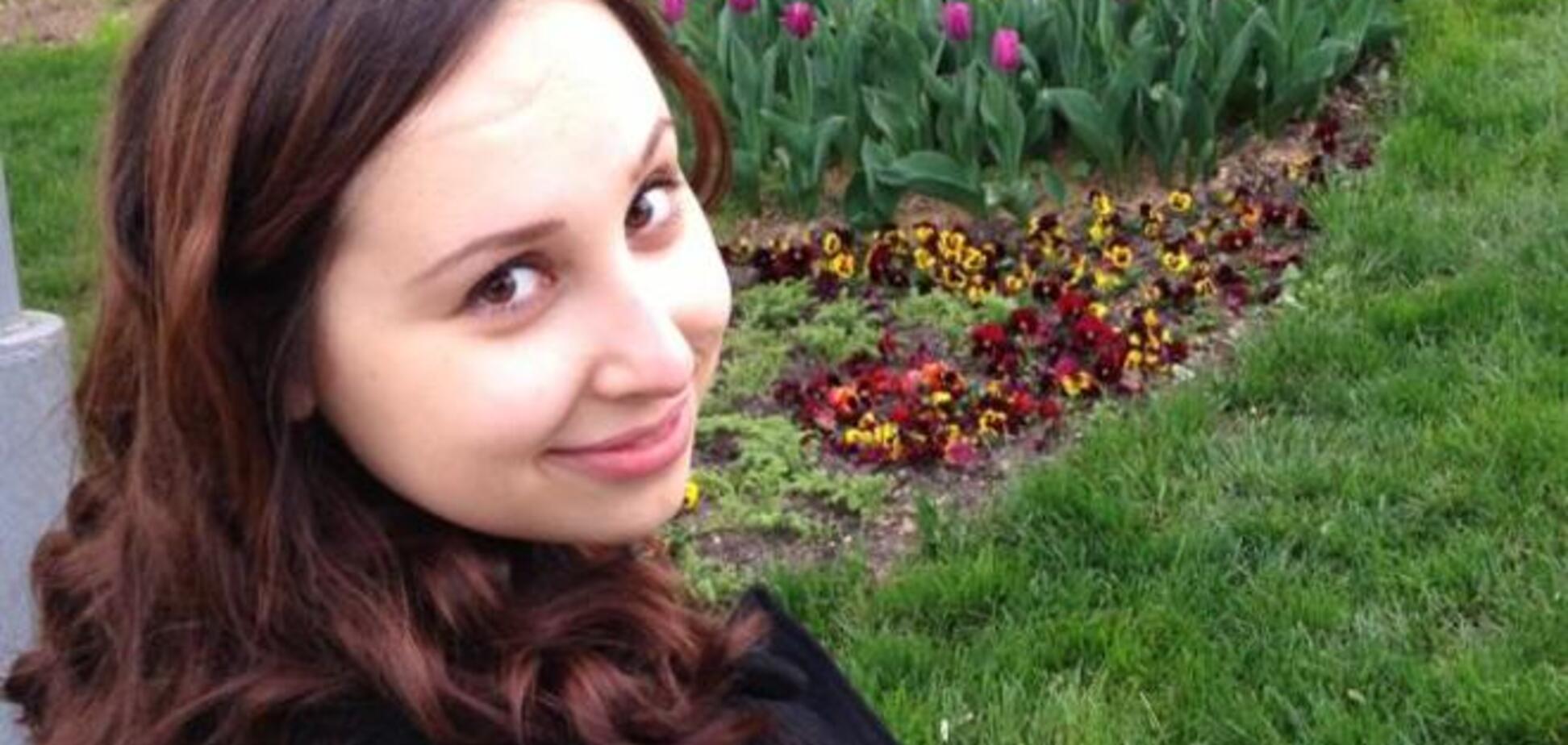 Беременную журналистку выпустили из заблокированной редакции 'Вестей'