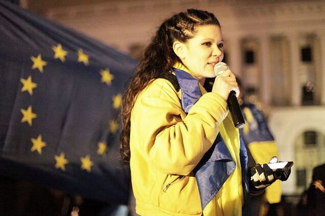 Руслана призывает всех перед выборами помолиться за Украину