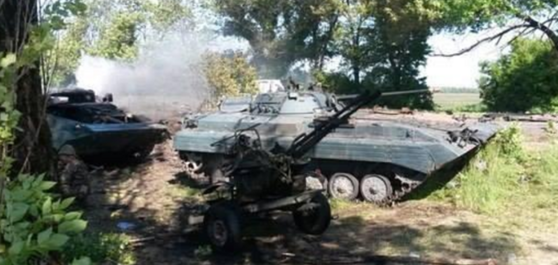 На Донбассе во время столкновений с террористами погибло 8 военных