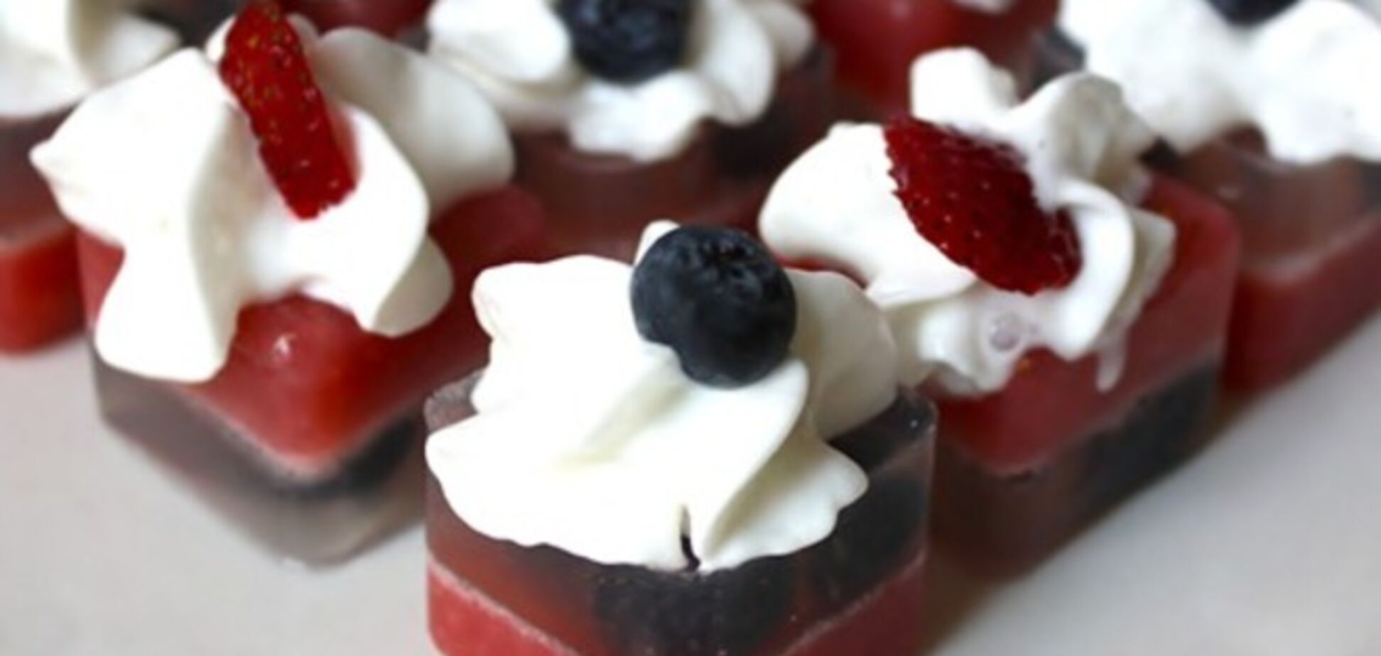 25 гениальных способов использовать формочки для льда