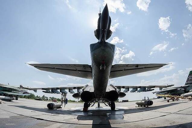 Своими авиаучениями Россия пытается сорвать выборы в Украине - МИД