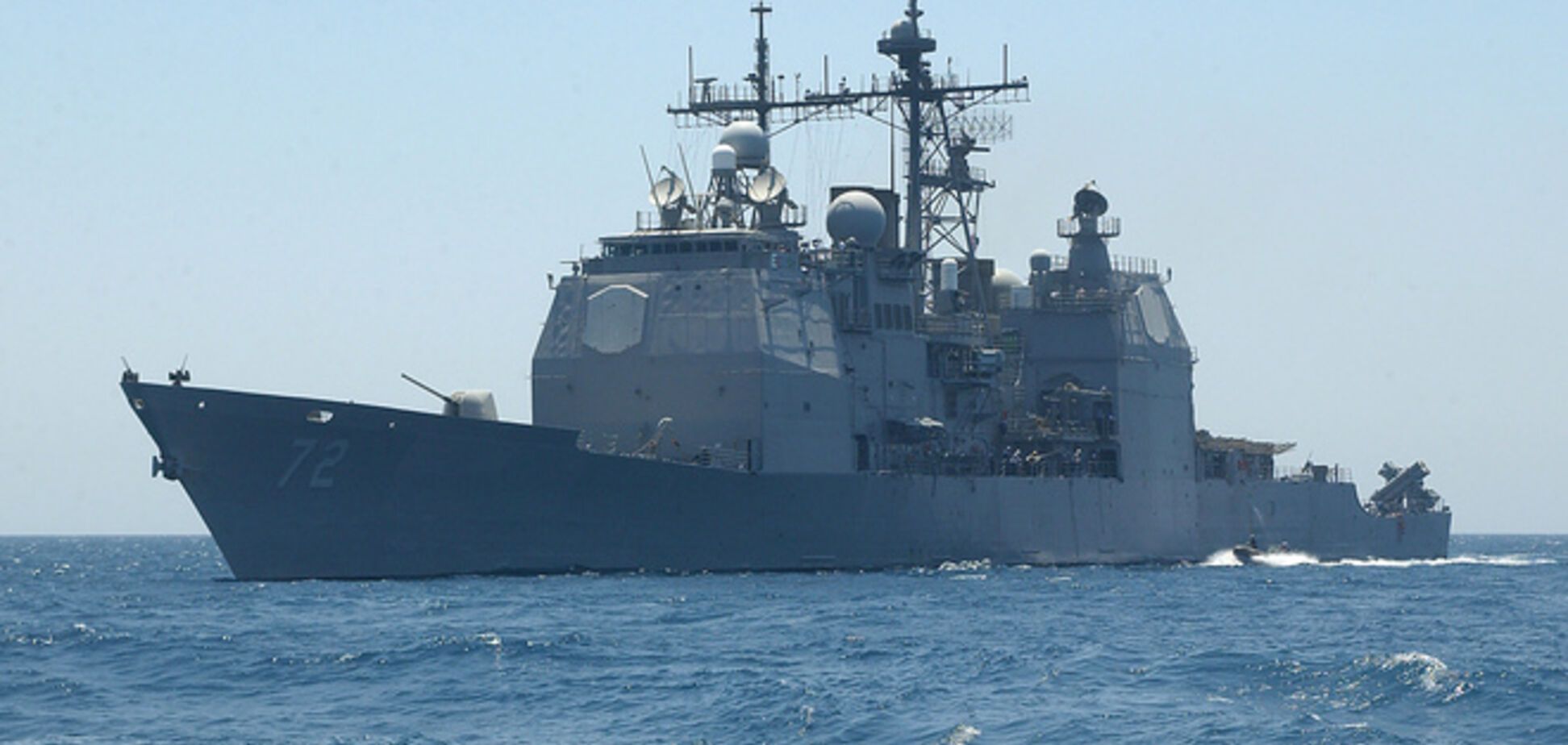 Накануне президентских выборов крейсер США войдет в Черное море
