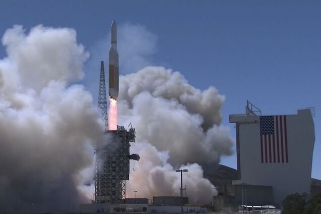 В США запустили секретный разведывательный спутник