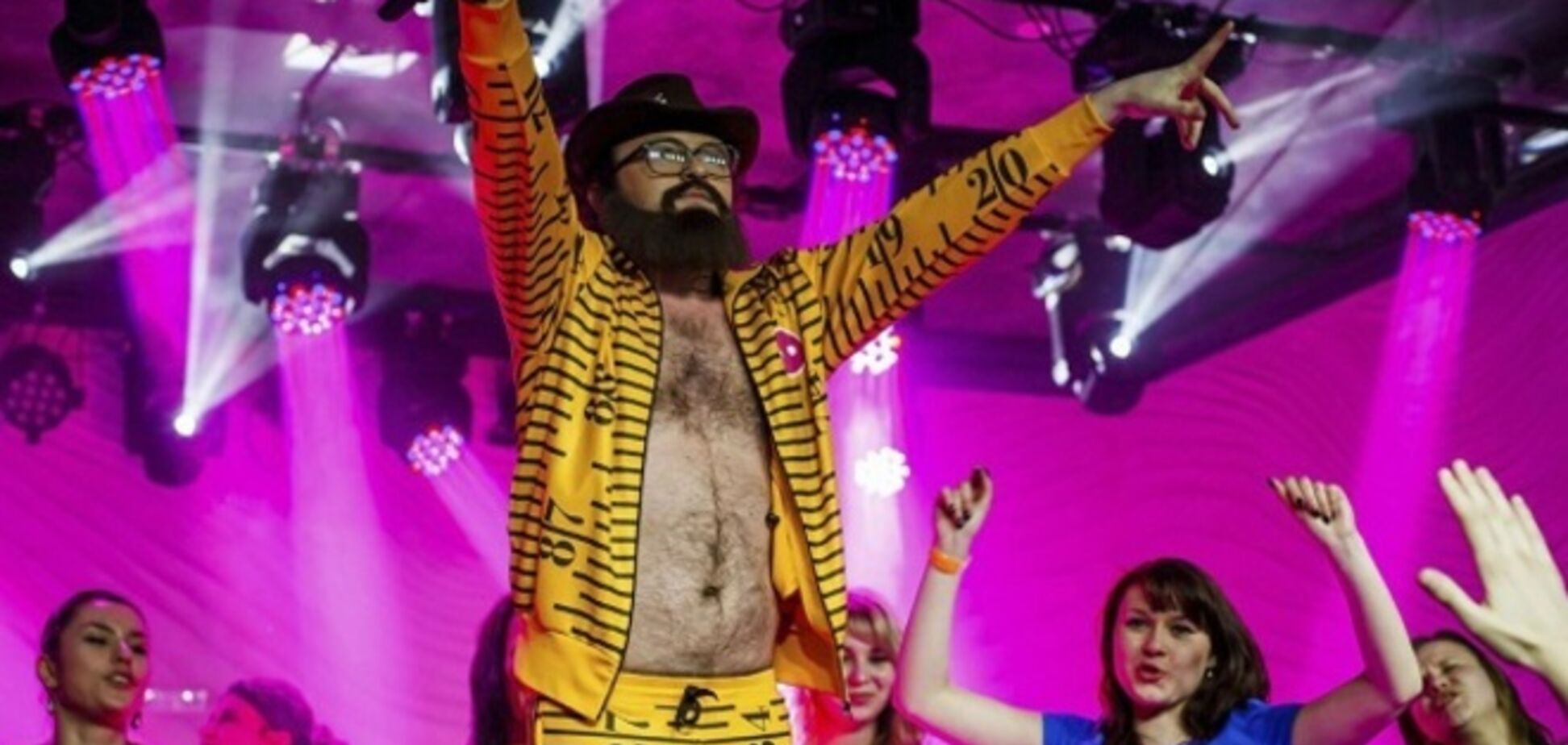 DZIDZIO запретил фанатам прогуливать выборы