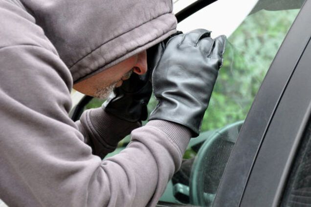 В Луганске за сутки террористы угнали 12 авто