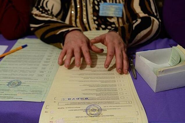 На выборах в Киевсовет Партия регионов получила 0,8% - соцслужба 'Шустер Live'