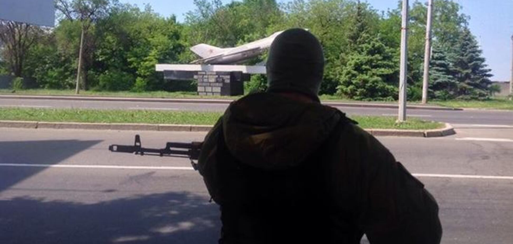 АТО в Донецьку: авіація веде стрілянину