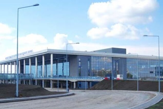 Госавиаслужба продлила запрет на полеты в Донецк