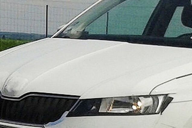 В сеть попали фото новой Шкода Фабиа