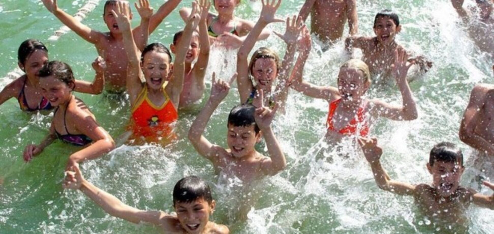 Россия намерена оправлять детей на отдых в Крым по купонам