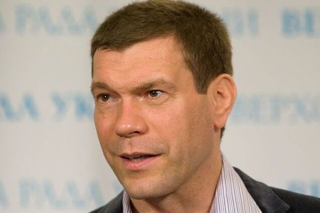 Невідомі в масках захопили підприємства Царьова