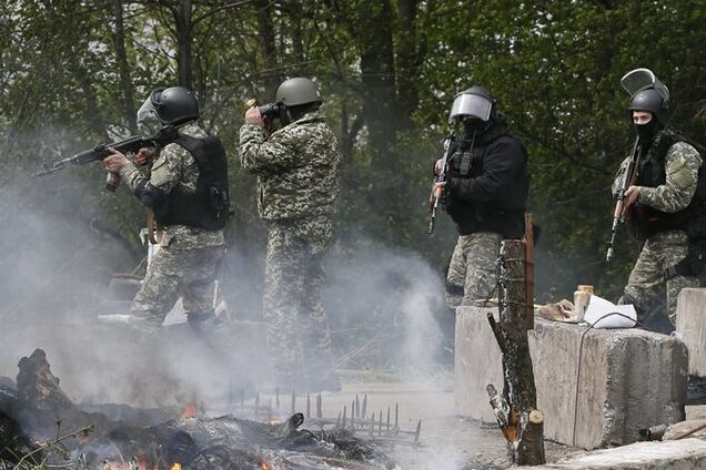 Силовики взяли под контроль аэропорт и все блокпосты вокруг Краматорска