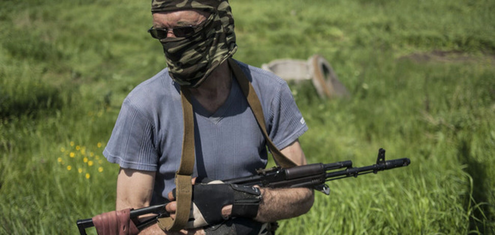 Террористы захватили военкомат в Харцызске