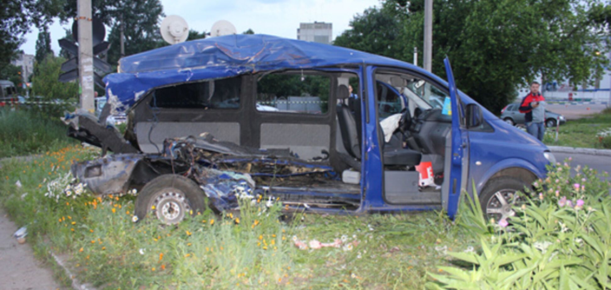Водителю микроавтобуса, столкнувшегося с поездом в Белой Церкви, грозит до 10 лет тюрьмы