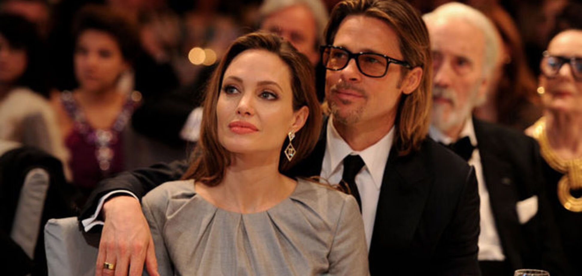 Анджеліна Джолі зізналася, що молиться за мир в Україні