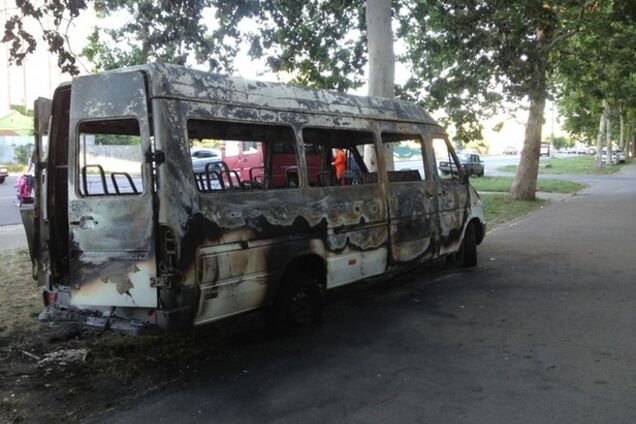 Cгоревшіе в Дніпропетровську маршрутки належали 'правій руці' Царьова - Філатов