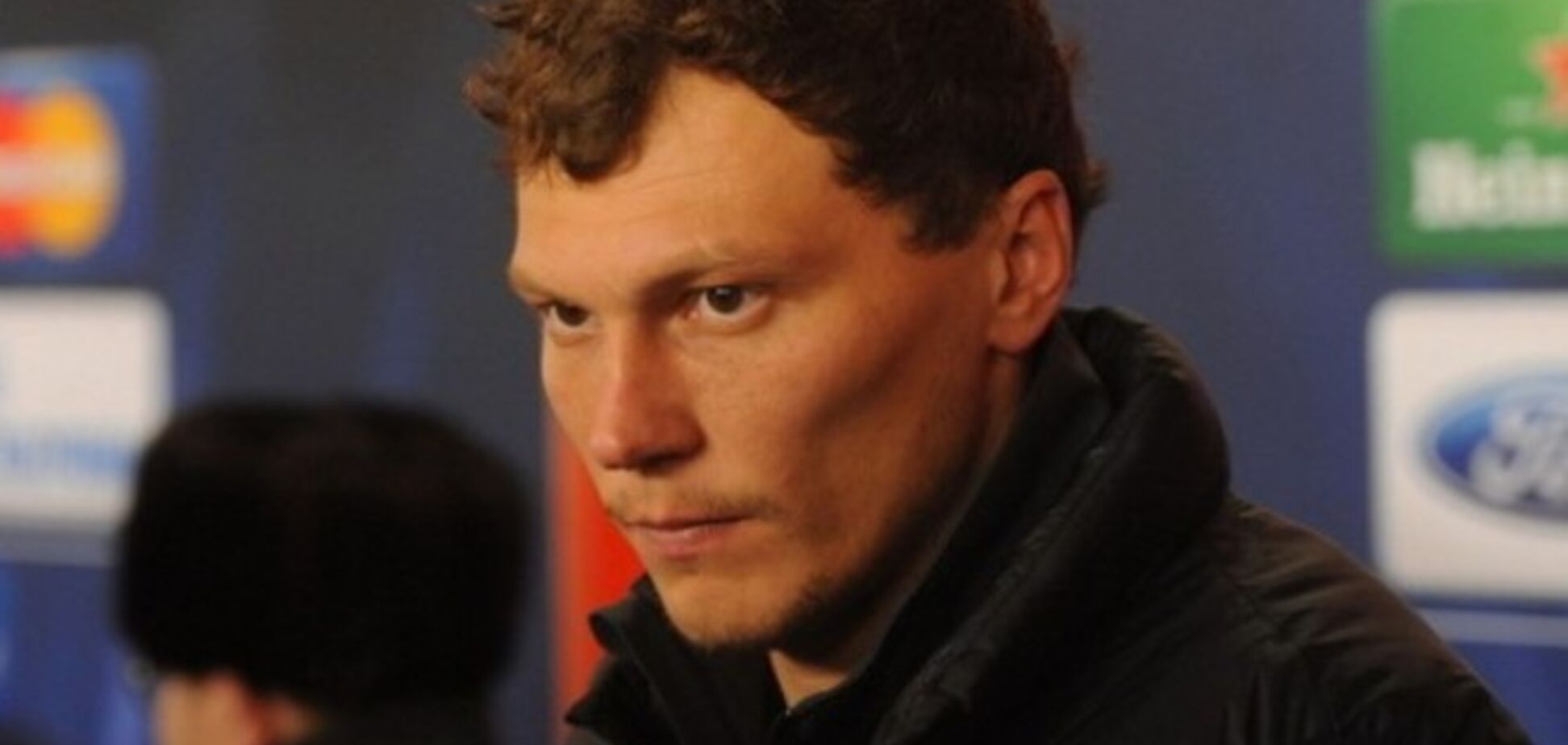 Вратарь 'Шахтера' не может попасть в Донецк из-за боевых действий