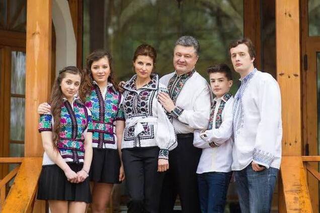 Дочки-двойняшки Порошенко учатся на две страны сразу