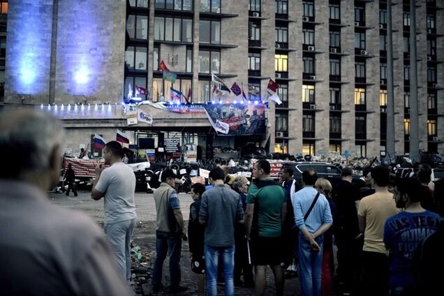 В Донецке пособники террористов вышли на митинг: собирают 'ополчения' женщин