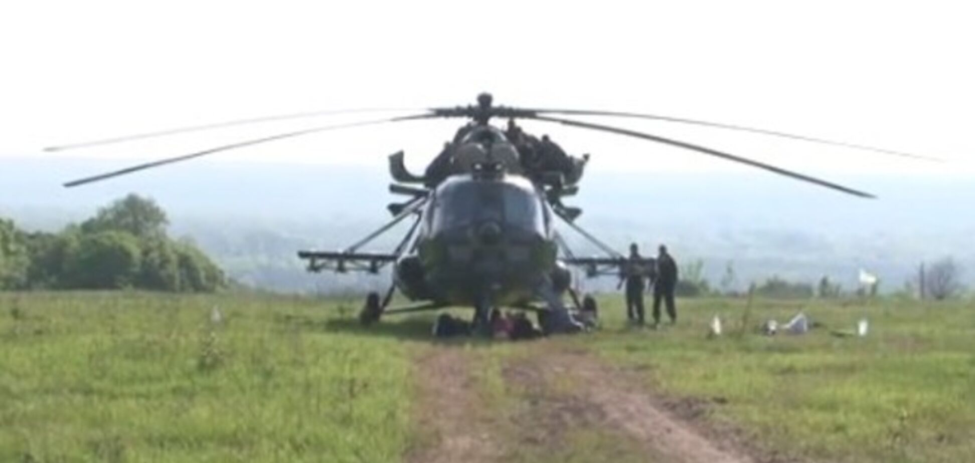 Пилот обстрелянного над Славянском вертолета: не ожидали такого от мирного населения!