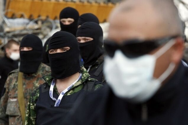 На Донеччині сепаратисти взяли в заручники 6 осіб