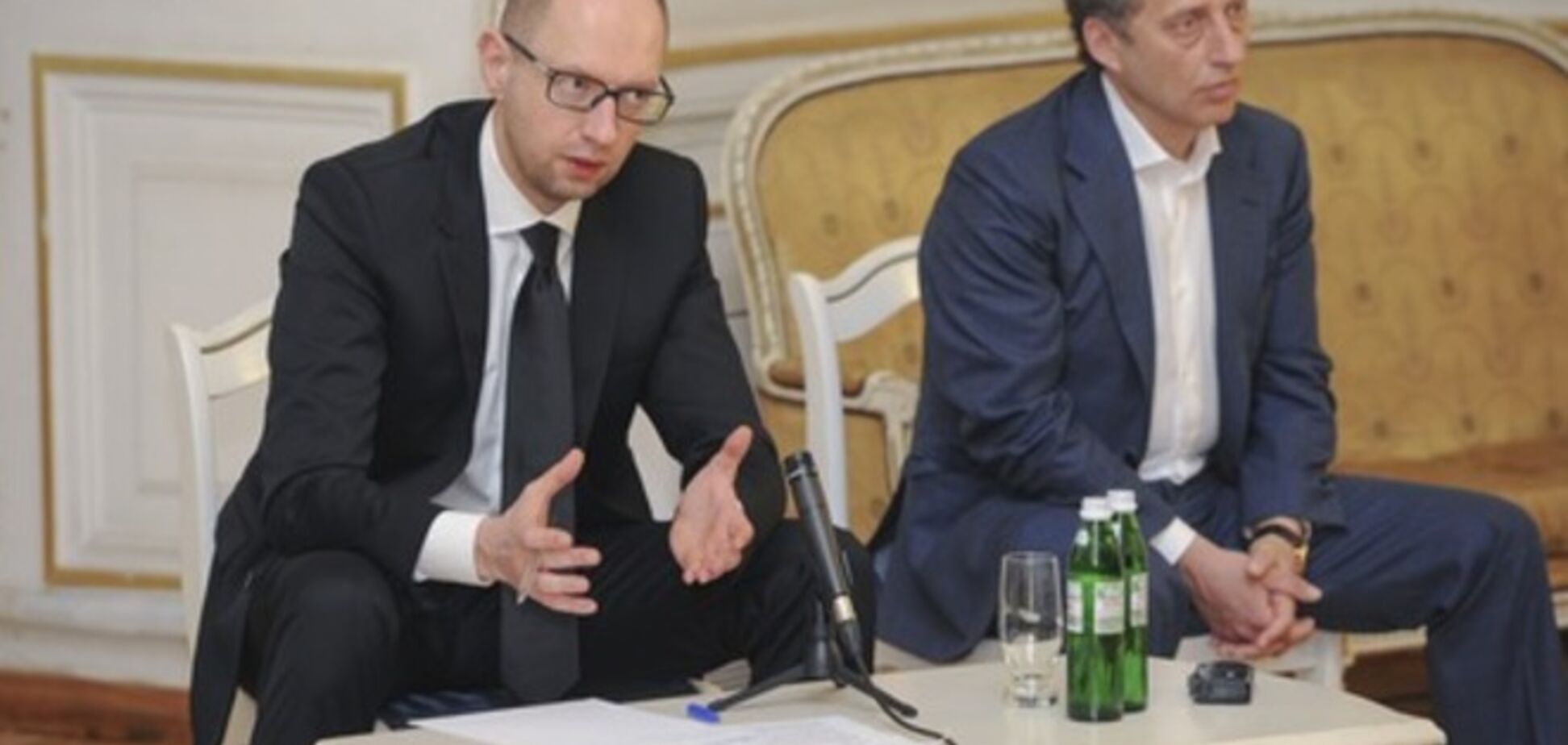 Яценюк обвинил милицию в бездействии во время беспорядков в Одессе