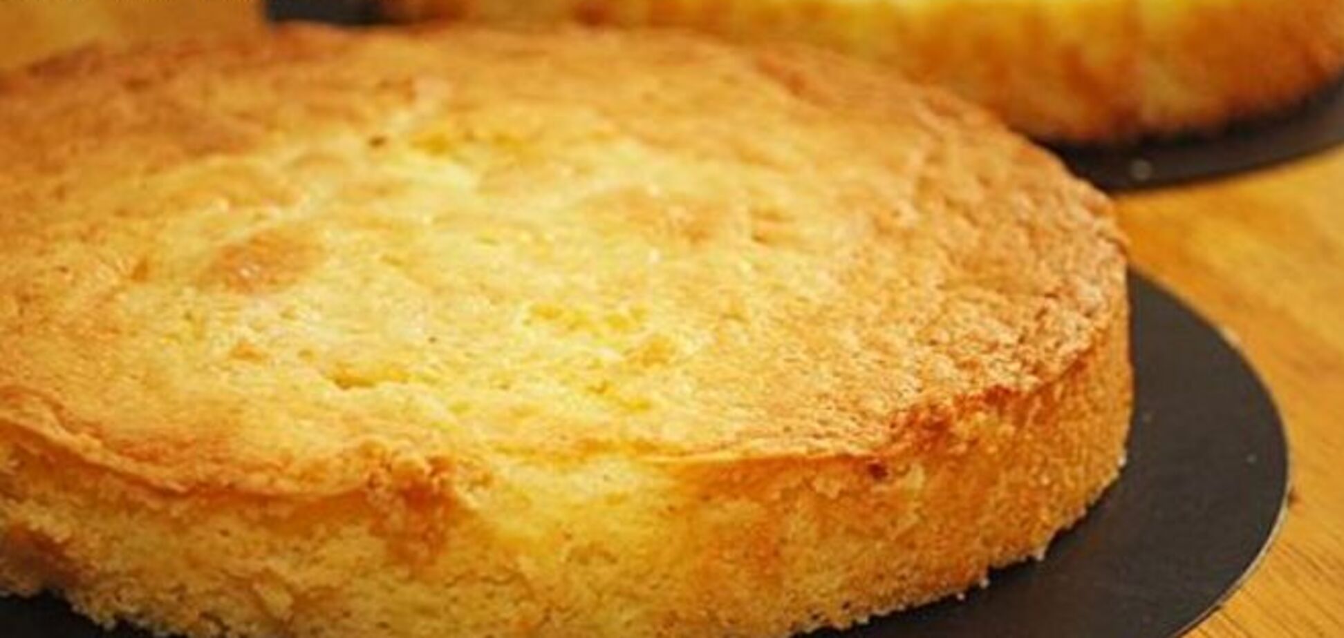 Как из одного толстого коржа сделать два тонких