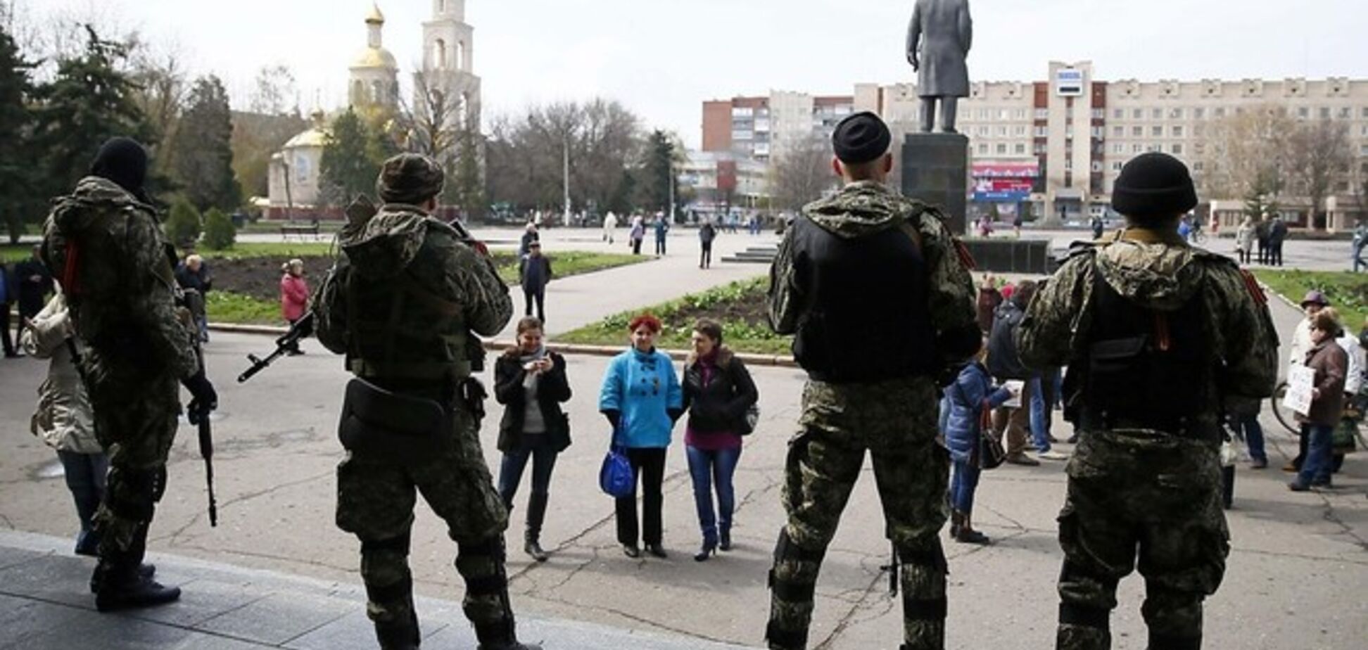 Російські ЗМІ вигадали нічну перестрілку біля Донецької міськради