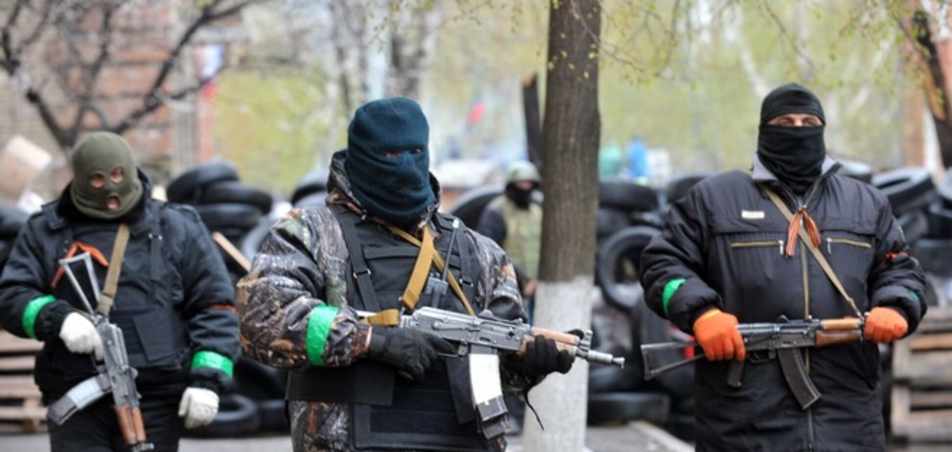 В Славянске орудуют около 1500 террористов – ИС