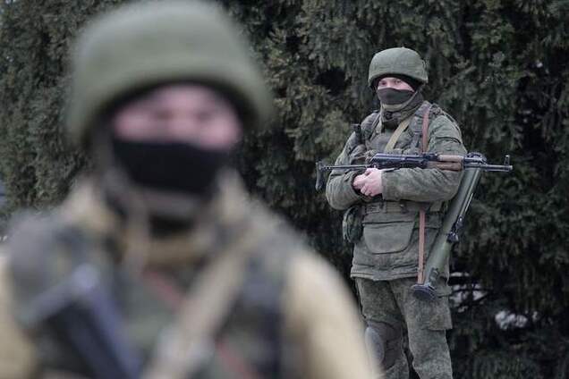 СМИ: террористы в Донецке готовятся к штурму воинской части