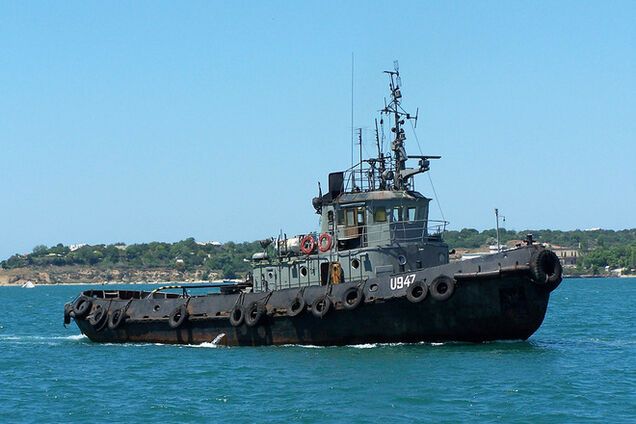 Украина планирует 6 мая вывезти из Крыма ряд катеров и водолазное судно