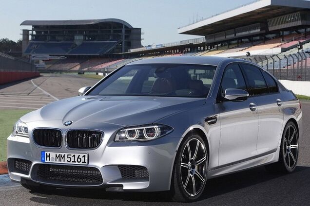 БМВ показала самый мощный и эксклюзивный свой автомобиль  